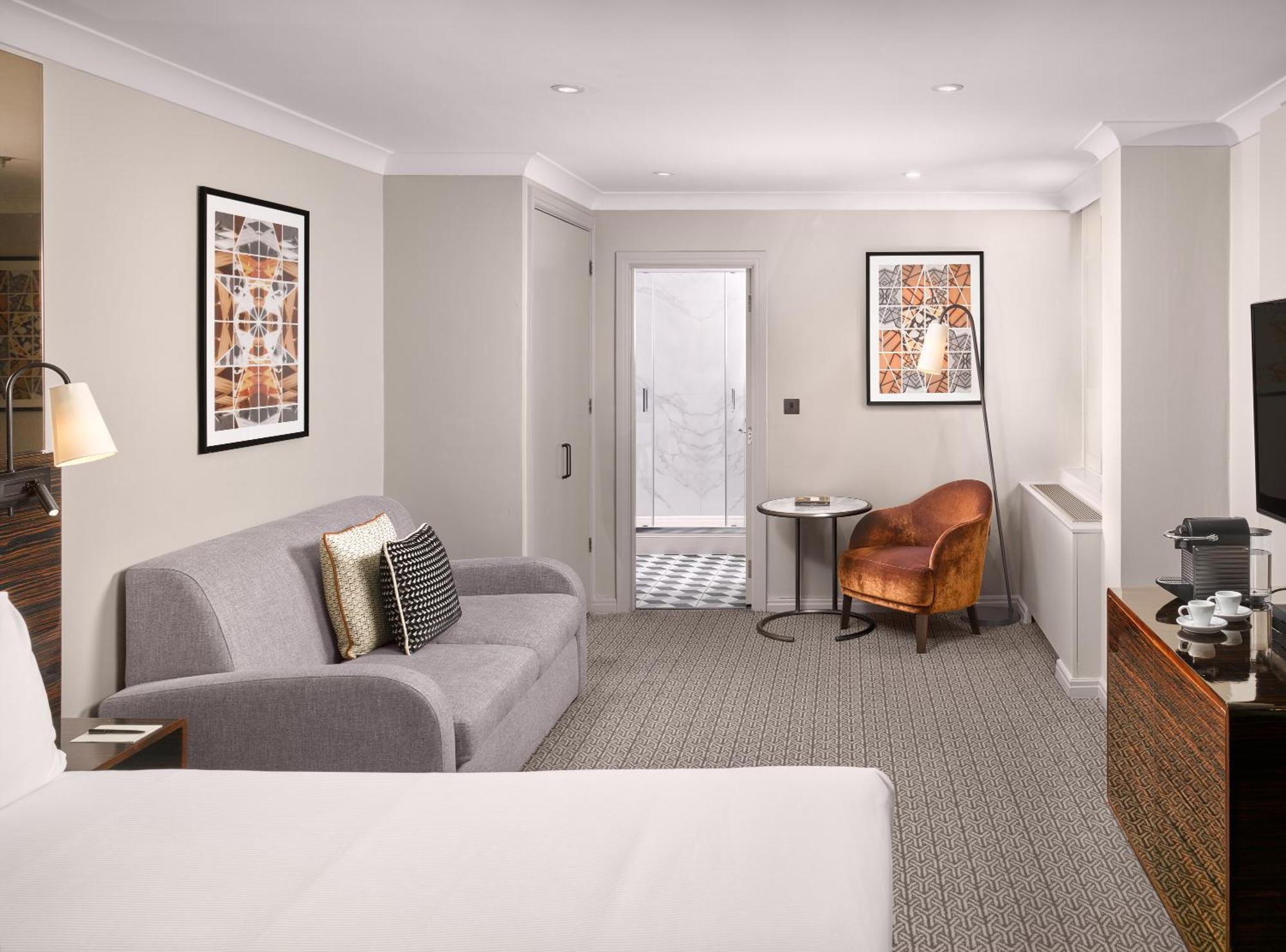 Strand Palace Londra Esterno foto A room at the hotel