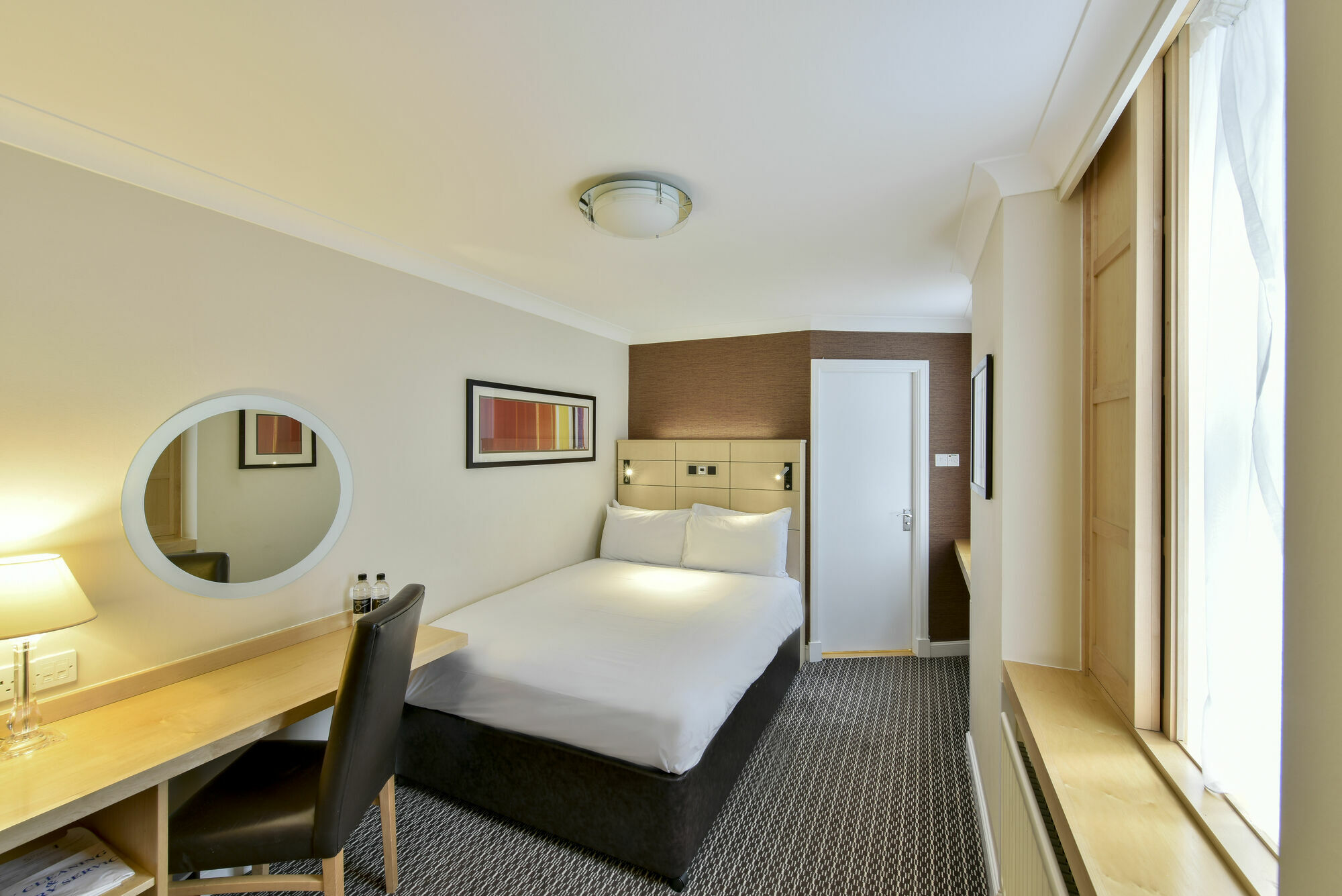 Strand Palace Londra Esterno foto A single room at the hotel