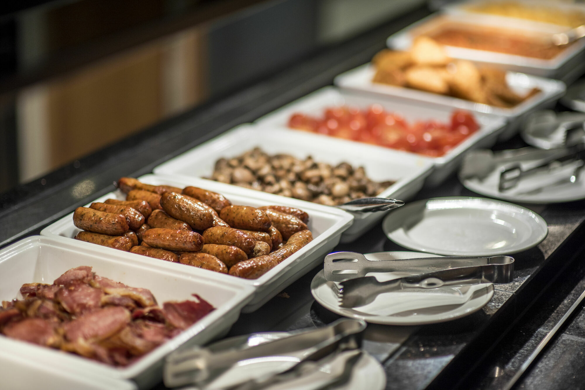 Strand Palace Londra Esterno foto Breakfast buffet at a hotel